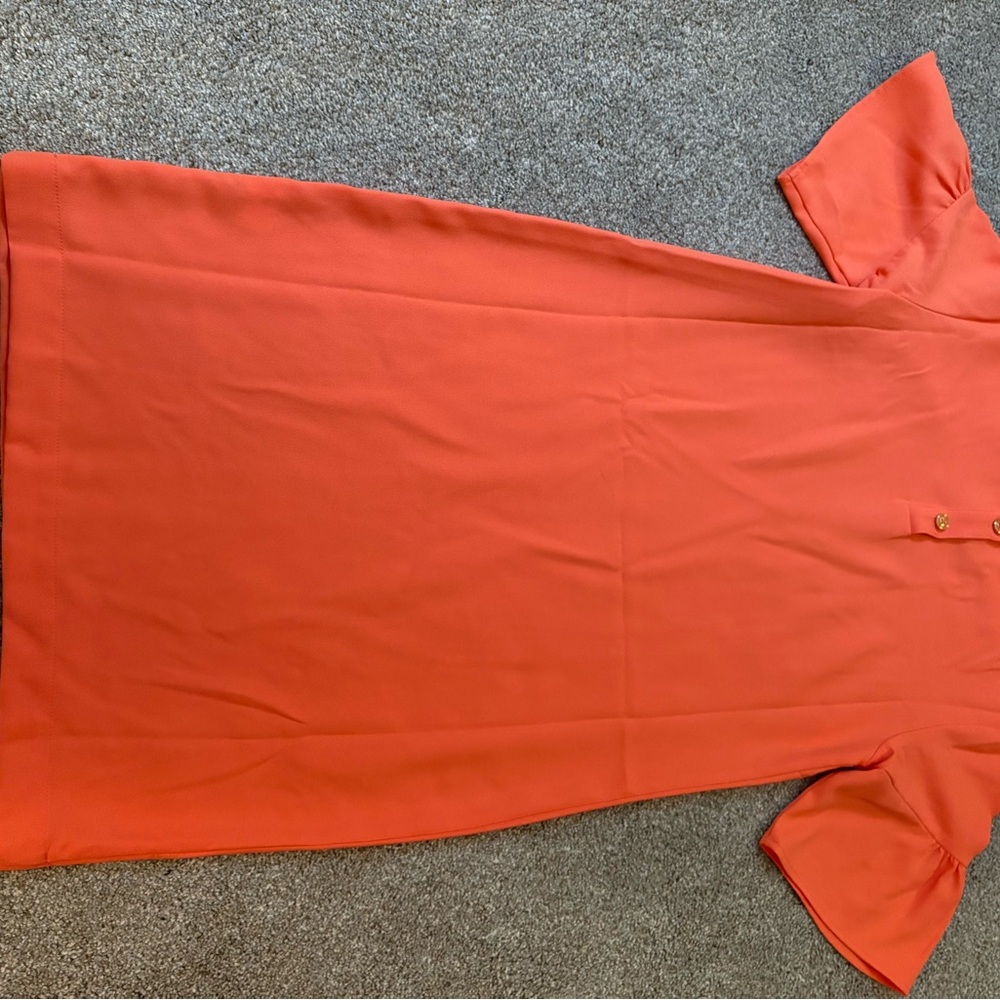 NWOT Banana Republic dress. Never worn! Size 2P.